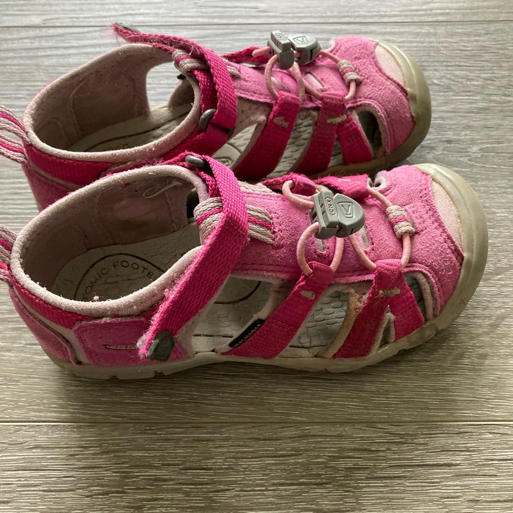 Keen kid sandals